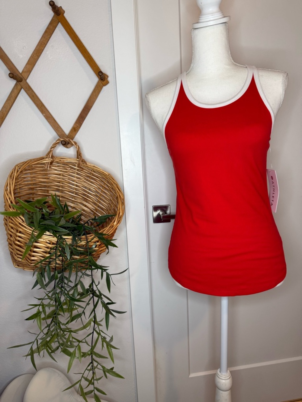 Athleta Signature Rib Tank Red Racerback Athletic Top